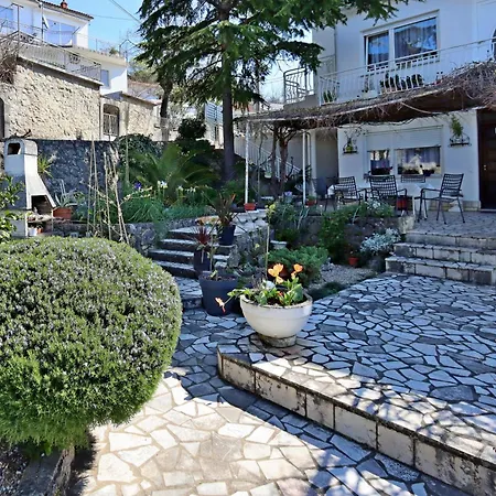 With Parking Space Dramalj, - 25195 * Crikvenica