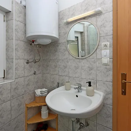Appartement With Parking Space Dramalj, - 25195 *